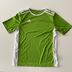 Adidas performance T-shirt in size M.